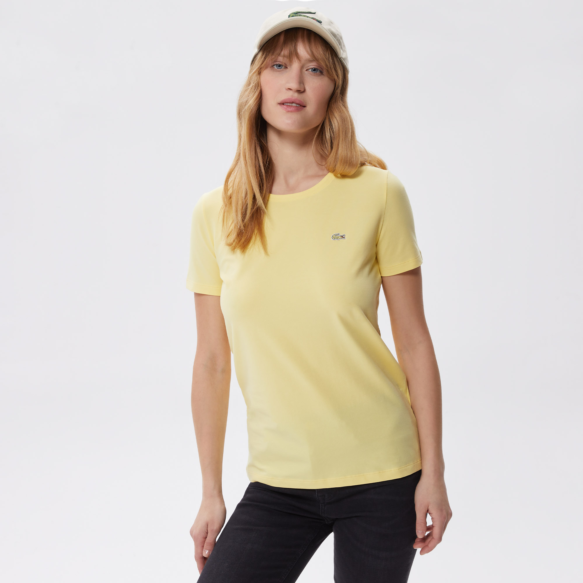 Lacoste Kadın Slim Fit Bisiklet Yaka Sarı T-Shirt. 1